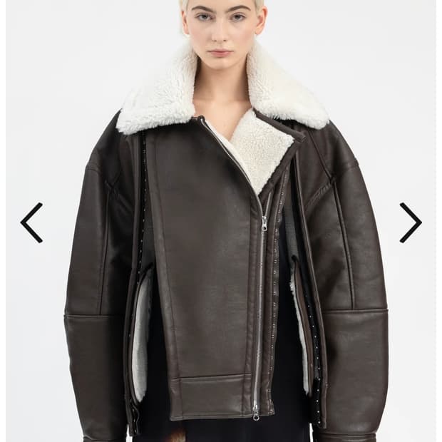 와이프로젝트 후크 앤 아이 시어링 자켓 무스탕 l