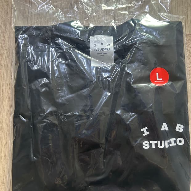 아이앱 스튜디오 반팔