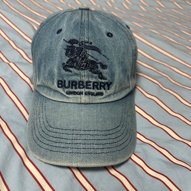 슈프림 버버리 데님 캡