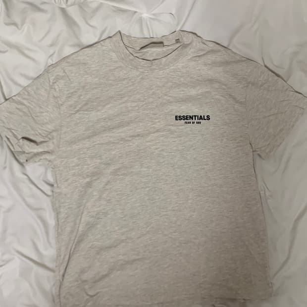 에센셜 더 코어 컬렉션 티셔츠 라이트 오트밀