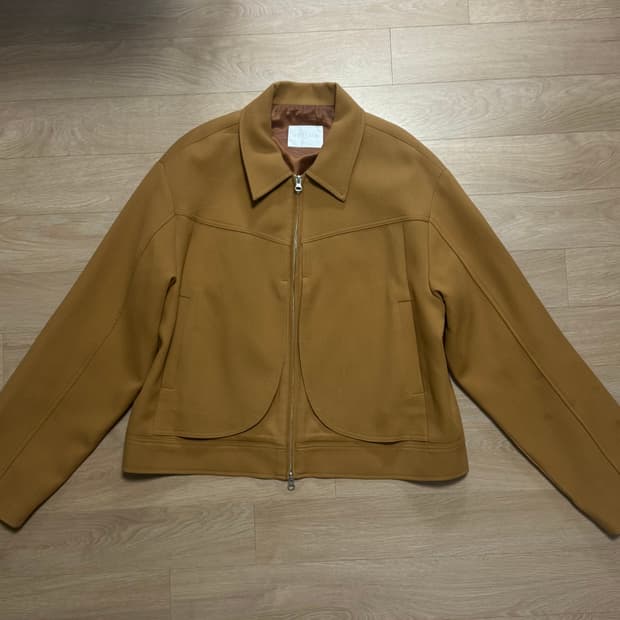 VEILGA jacket