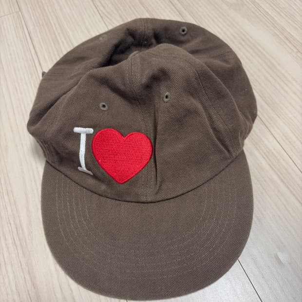 Token gift 모자