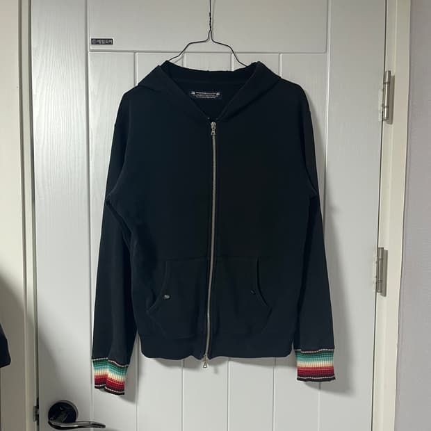 사스콰치페브릭스 후드집업