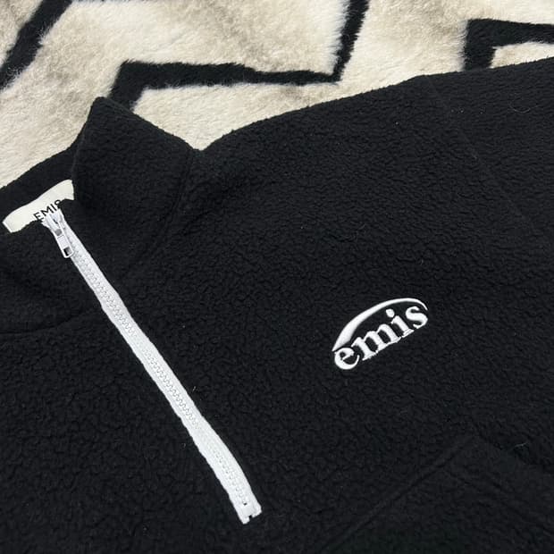 [S]EMIS 크롭 반집업 플리스/블랙