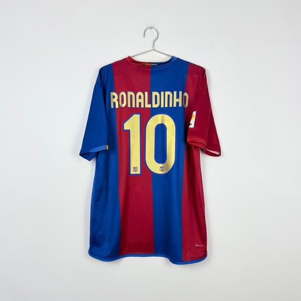 06-07 바르셀로나 홈 호나우지뉴 유니폼