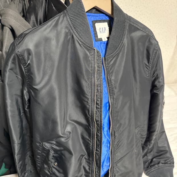 갭 레더자켓