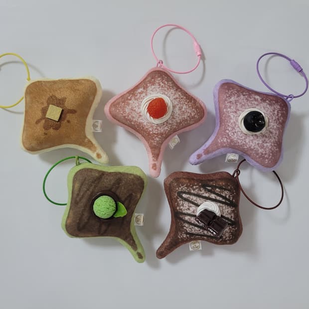 핫케이크 가오리 인형 키링 딸기, 녹차, 초코 가방고리 핸드메이드 솜인형