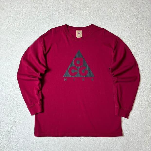 나이키 ACG 19FW 시그니처 로고 롱 슬리브 PN7671