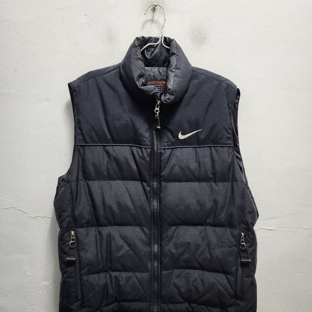 나이키ACG 스우시 00s 패딩 조끼