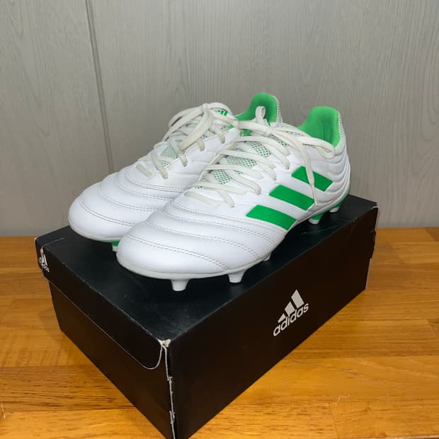 Adidas 여자 축구화 COPA 19.3 FG