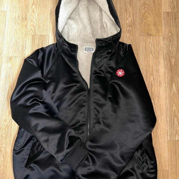 카브엠트 양털 기모 점퍼