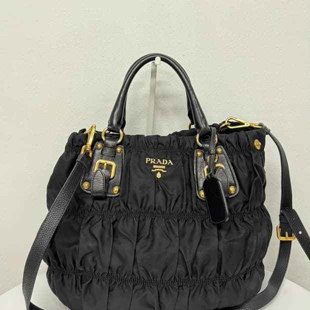 프라다 포코노 리나일론 투웨이 숄더 토트백