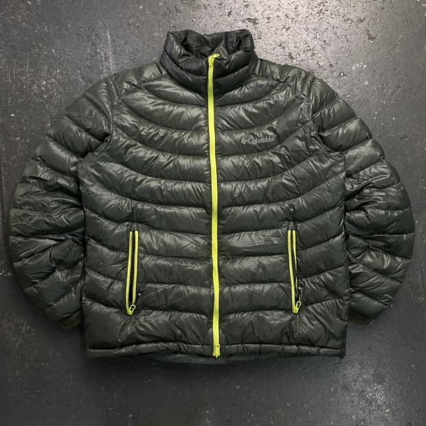 105 콜럼비아 경량패딩 