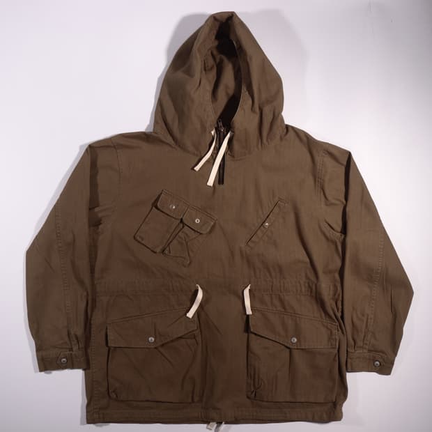 UNIFORM BRIDGE & CO. 하프집업 B640