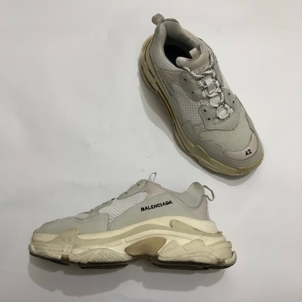 발렌시아가 트리플S 화이트