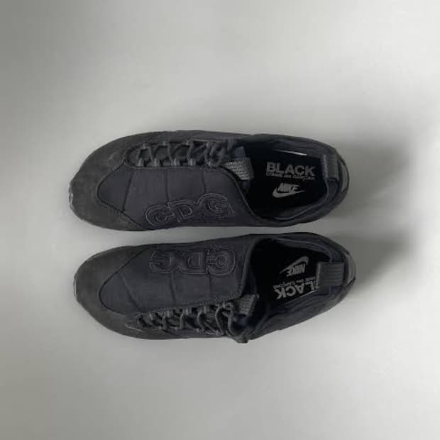 꼼데가르송 블랙 나이키 풋스케이프 275