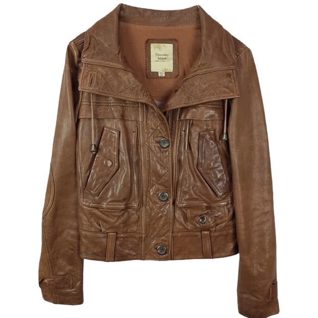 써스데이아일랜드 양가죽자켓 m사이즈