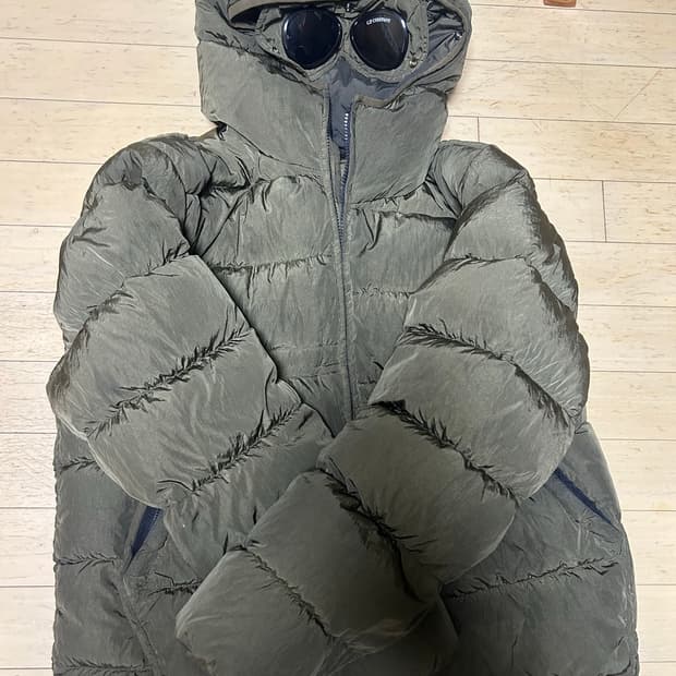 24FW cp컴퍼니 에코 크롬-r 고글패딩