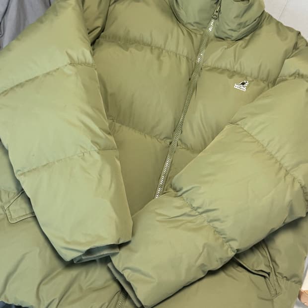 캉골 숏패딩 남여공용 카키 L