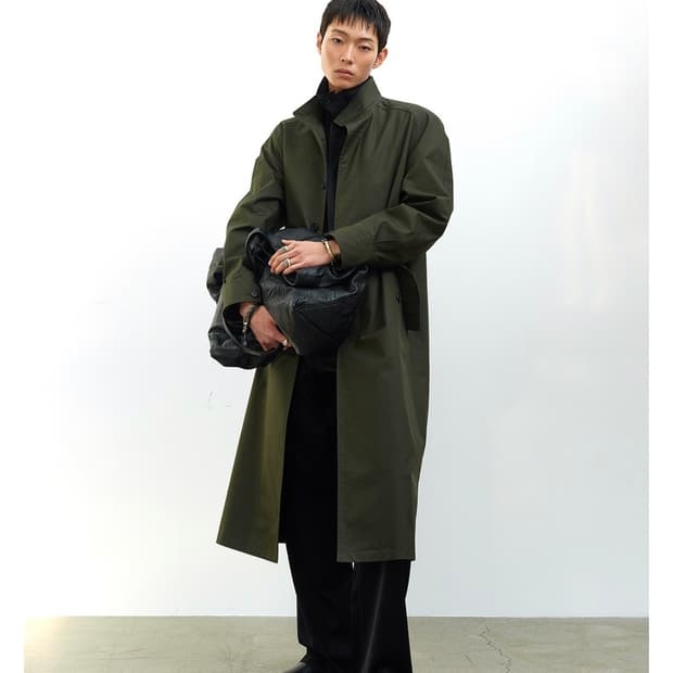 알렌느 하이넥 밀리터리 코트 올리브 2사이즈