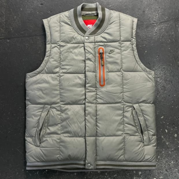 100 나이키 패딩조끼