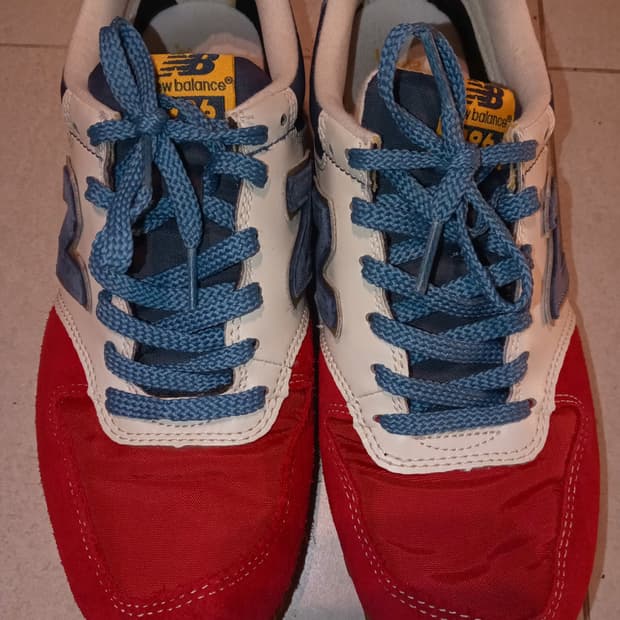 뉴발란스 996
