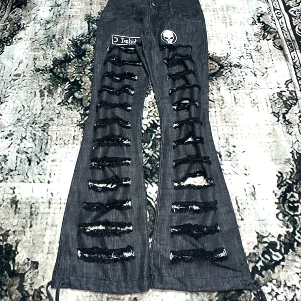 Distressed Flare Jeans Pants