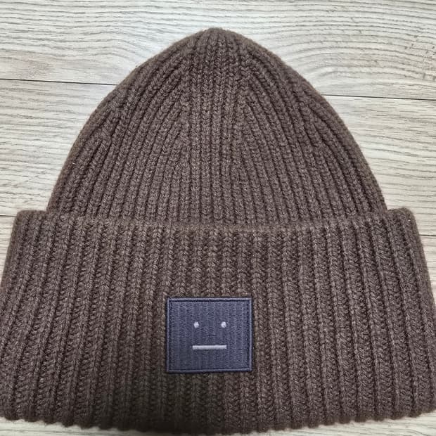 아크네 스튜디오 비니