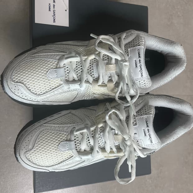 뉴발란스 1906R x 꼼데가르송옴므 화이트(270)