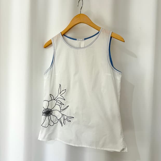 pallas palace sleeveless