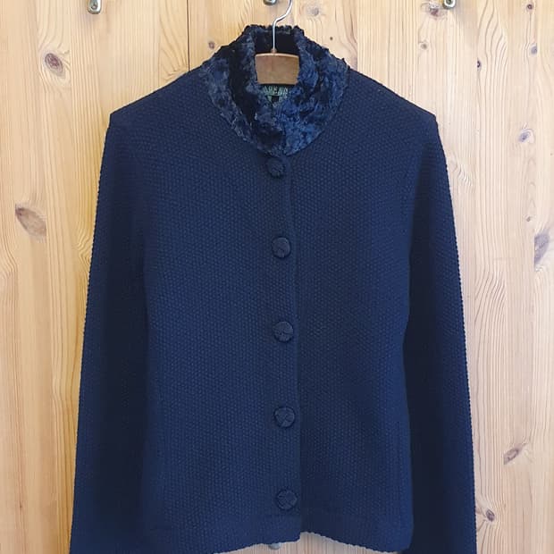 55.랄프로렌 크롭 니트자켓