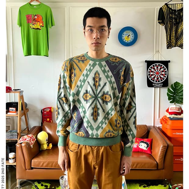 DEMAIN CLAIR Antique Old Knit Sweater