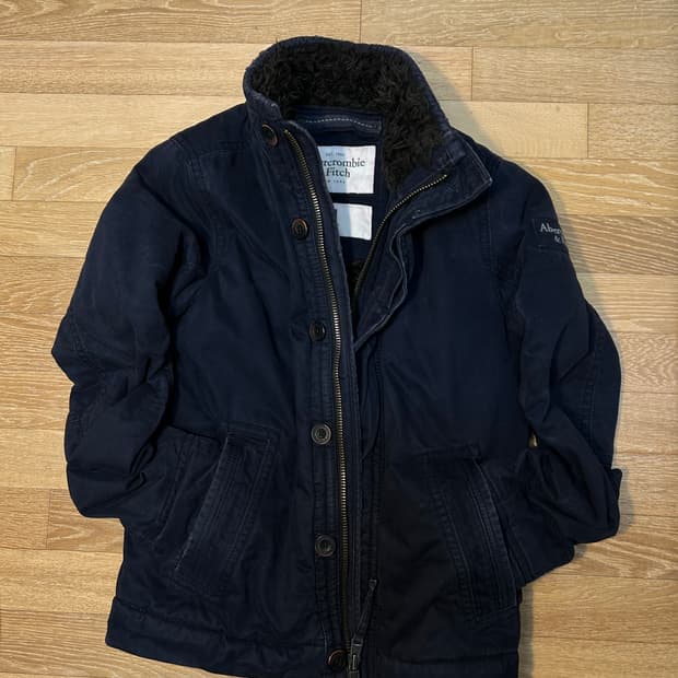 [아베크롬비] Abercrombie & Fitch 퍼 안감 왁스드무드 밀