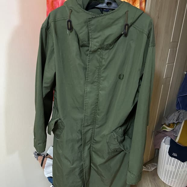 프레드페리 피쉬테일 