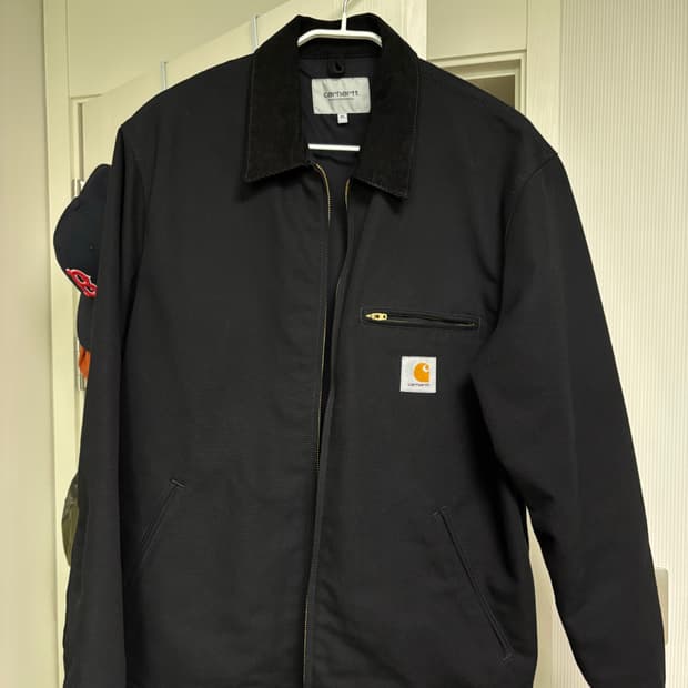 칼하트 WIP 디트로이트 자켓 블랙