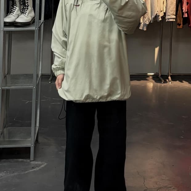 나이키 올드스쿨 브이넥 웜업 A3588