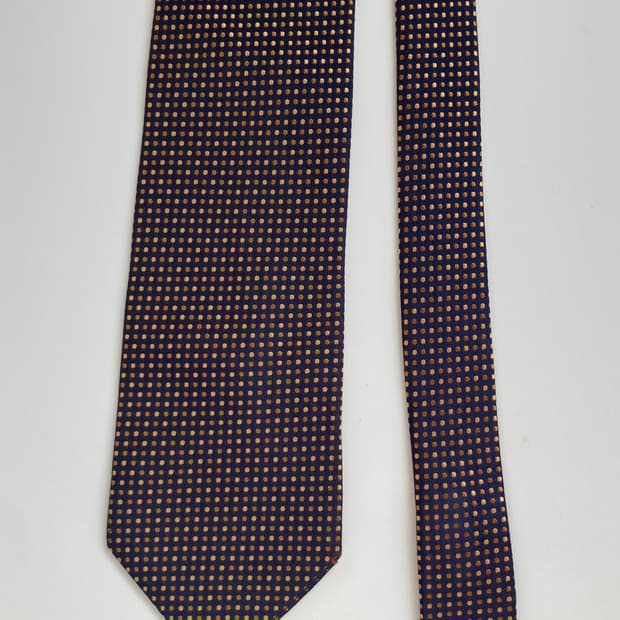 발망 넥타이