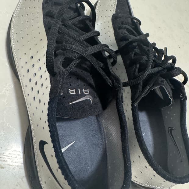 나이키 에어 슈퍼플라이 메탈릭 실버 앤 블랙 240