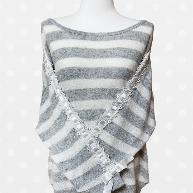 러블리 히메 빈티지 리본 레이스 스트라이프 단가라 니트 탑