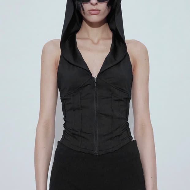 보헤미안서울 스포티 후디드 베스트 SPORTY HOODED VEST