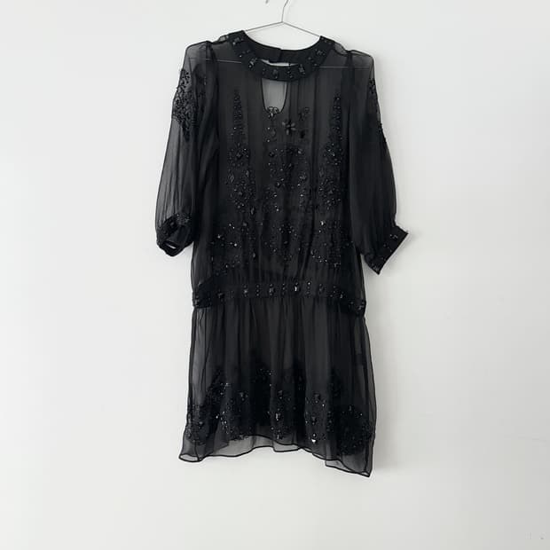 Tunic beads sheer ops / black
