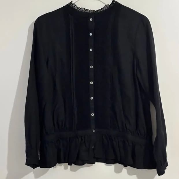 네스트로브 린넨 블라우스 (새상품)