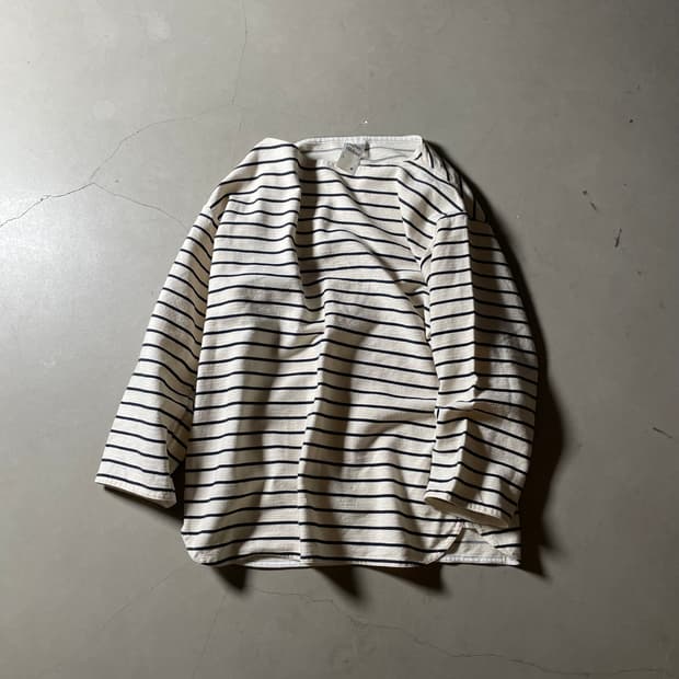 바이올렛 버팔로 월로우 스트라이프 셔츠 티