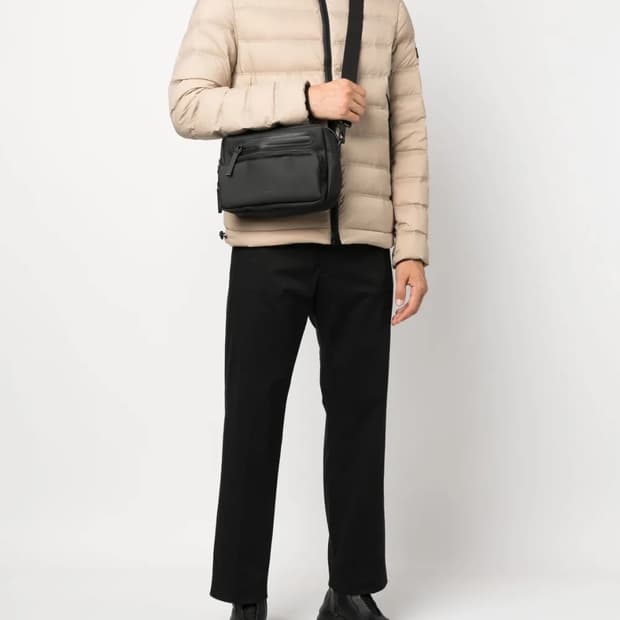 레인즈 카고박스 숄더백 블랙