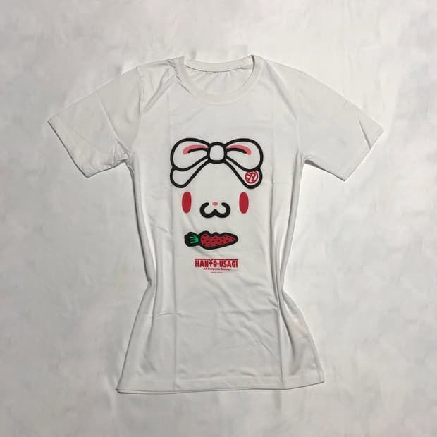 [새상품] 고전 범용토끼 반팔 티셔츠 화이트 글루미베어하츠네미쿠양산지뢰계