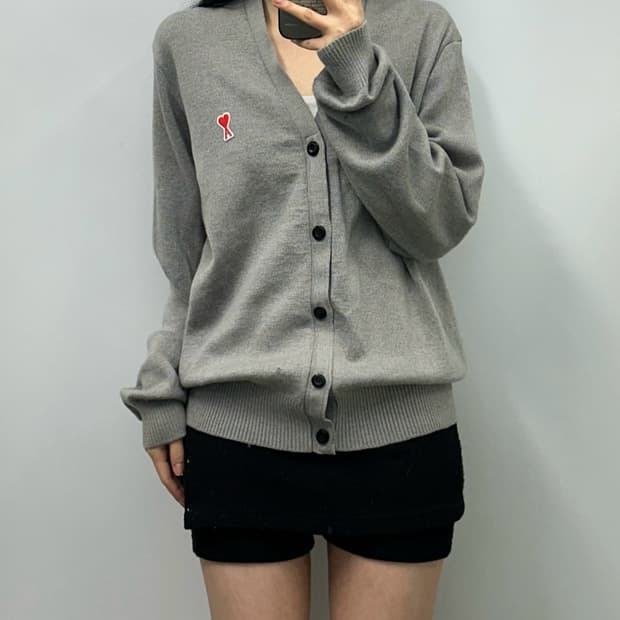 아미 스몰로고 그레이 울 니트 가디건