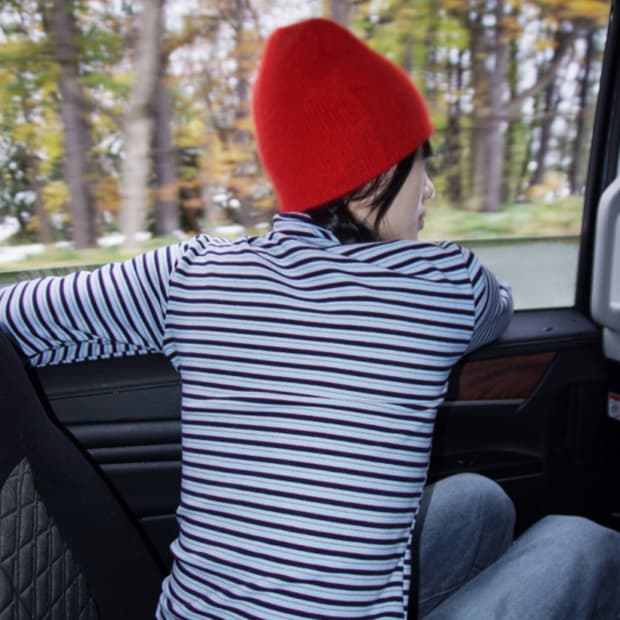 [9.hope] crepe pola T (블루기모) 김아홉 폴라티