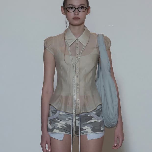 스컬프터 sheer pleated 블라우스
