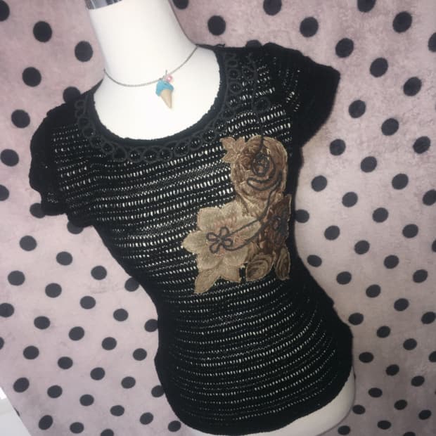 KanNa shop 빈티지 페어리 모리 플라워 니트  탑