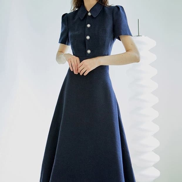 이바나헬싱키 트위드 셋업 판매해요